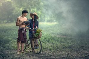 Rung động đầu đời tuổi mới lớn: Tình yêu thầm kín của anh Tô răng hô bán đậu hũ! 5 rung dong dau doi tuoi moi lon chuyent tinh hai huoc cua anh hang xom 1